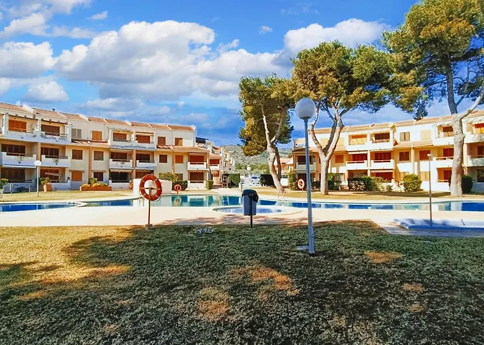 Comfortable In With Shared Pool