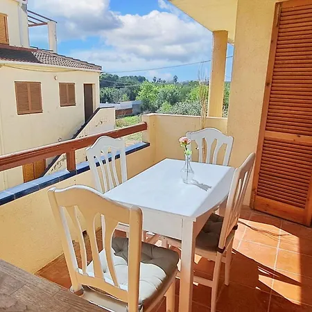 Apartment Comfortable In With Shared Pool