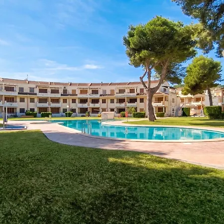 Comfortable In With Shared Pool Daire *