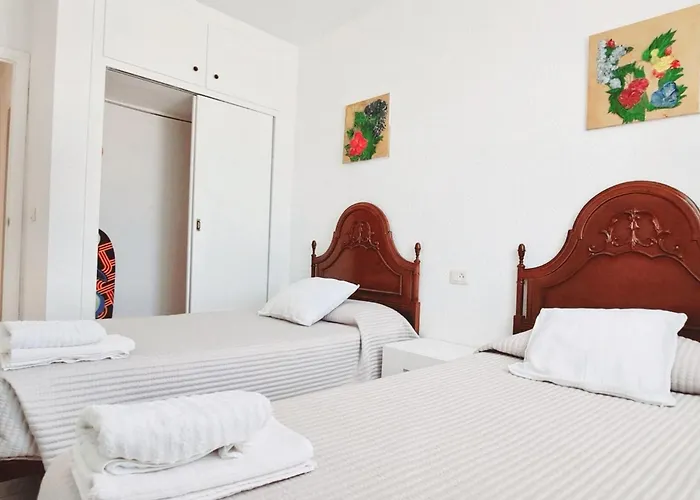 Comfortable In With Shared Pool * Alcanar